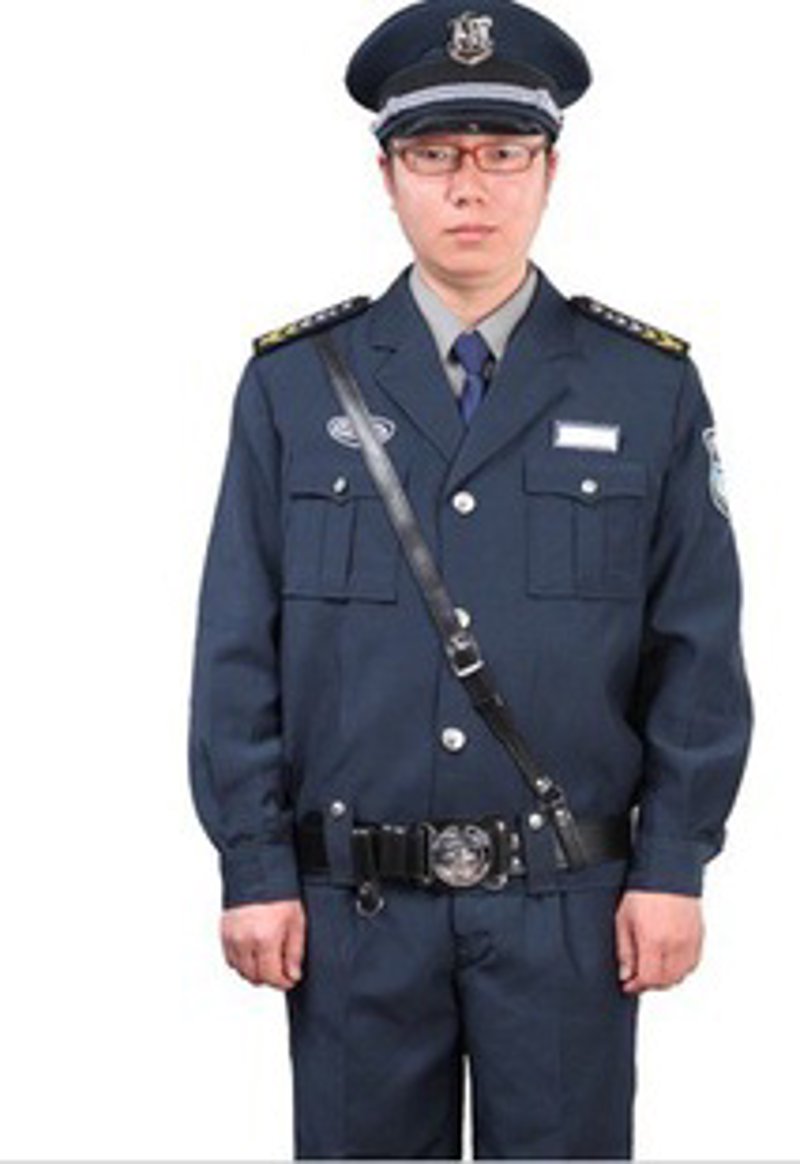 如何选择最适合自己的女装？——从传统与现代中寻找平衡